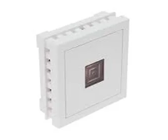 Изображение оборудования: TDS12270
Датчик освещенности размером 55х55 мм. Может быть установлен в рамку стандартного выключателя.